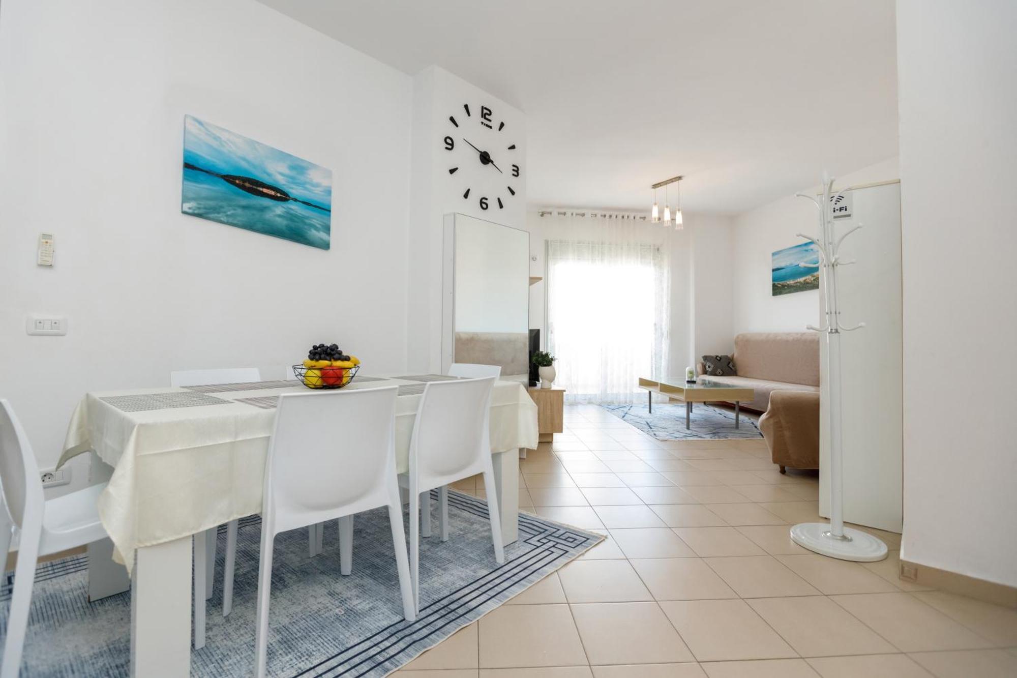 Gus Apartament Vlorë Exteriér fotografie