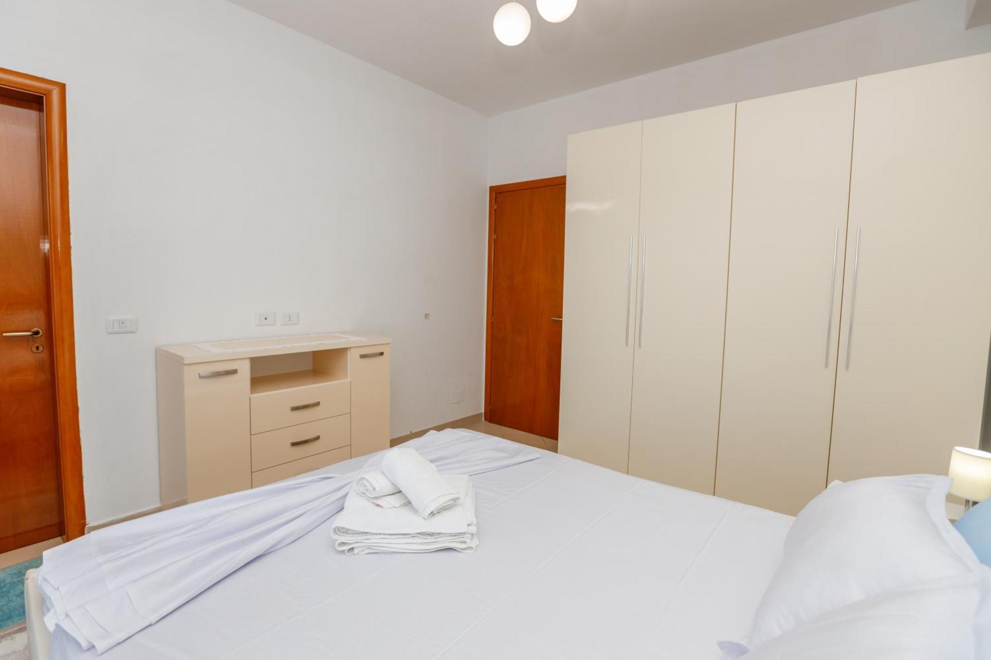 Gus Apartament Vlorë Exteriér fotografie
