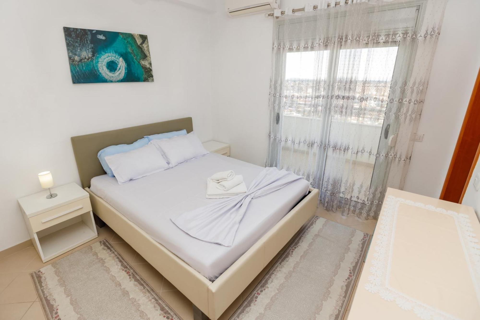 Gus Apartament Vlorë Exteriér fotografie