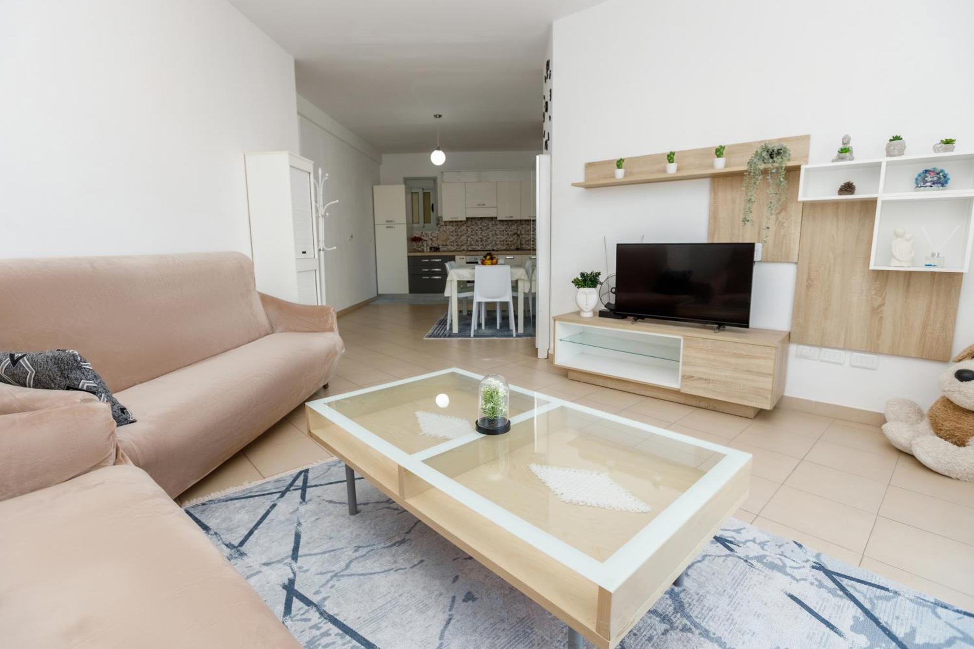 Gus Apartament Vlorë Exteriér fotografie