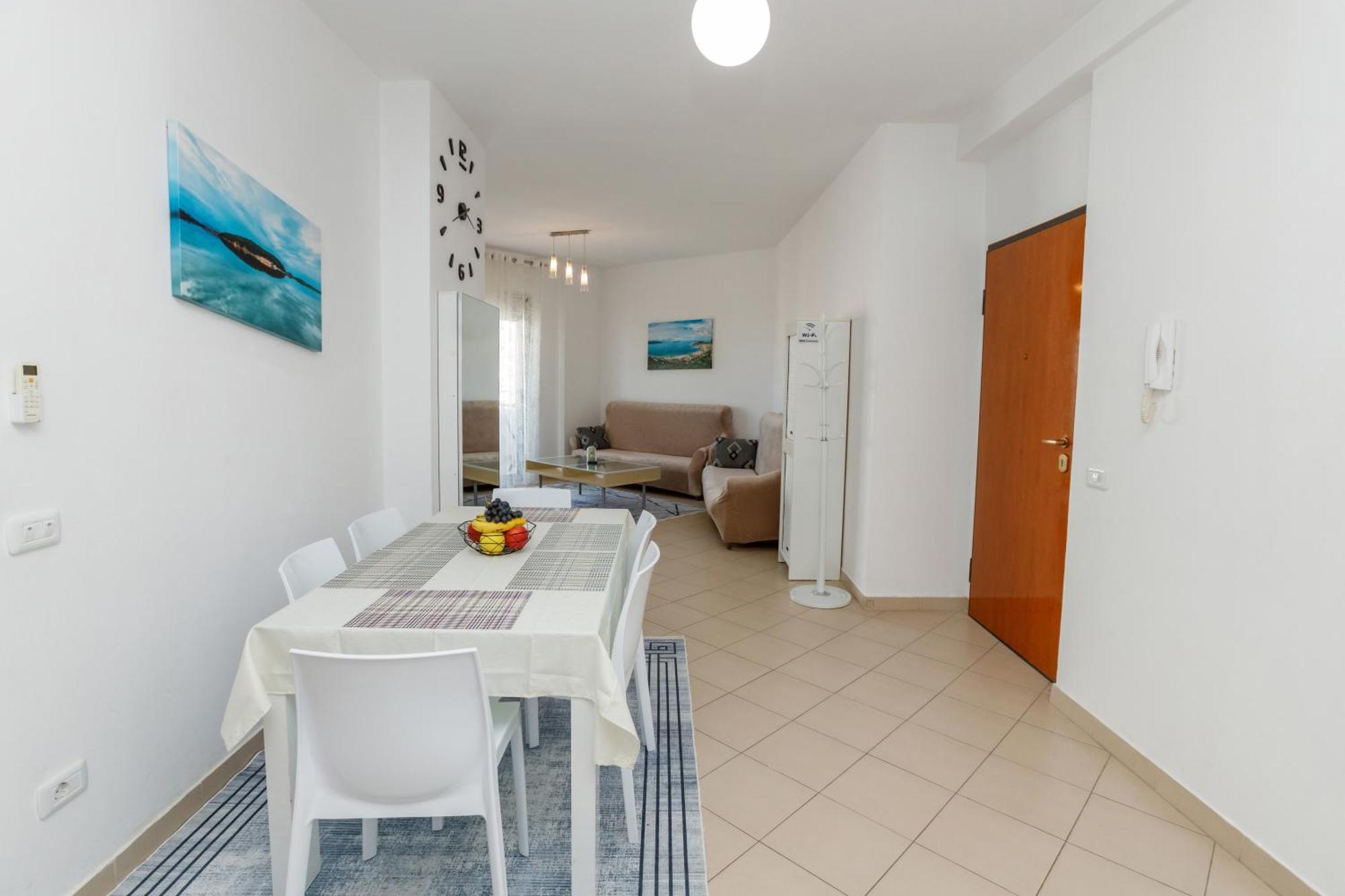 Gus Apartament Vlorë Exteriér fotografie